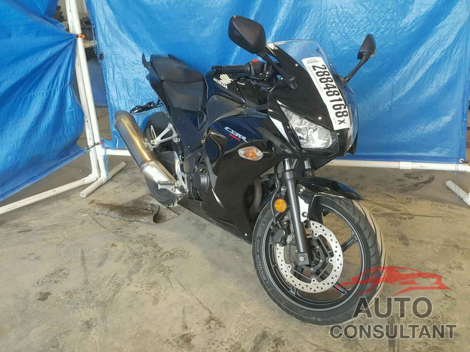 HONDA CBR CYCLE 2015 - MLHNC5106F5100122