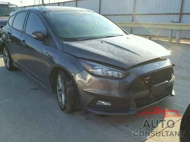FORD FOCUS 2015 - 1FADP3L92FL358030