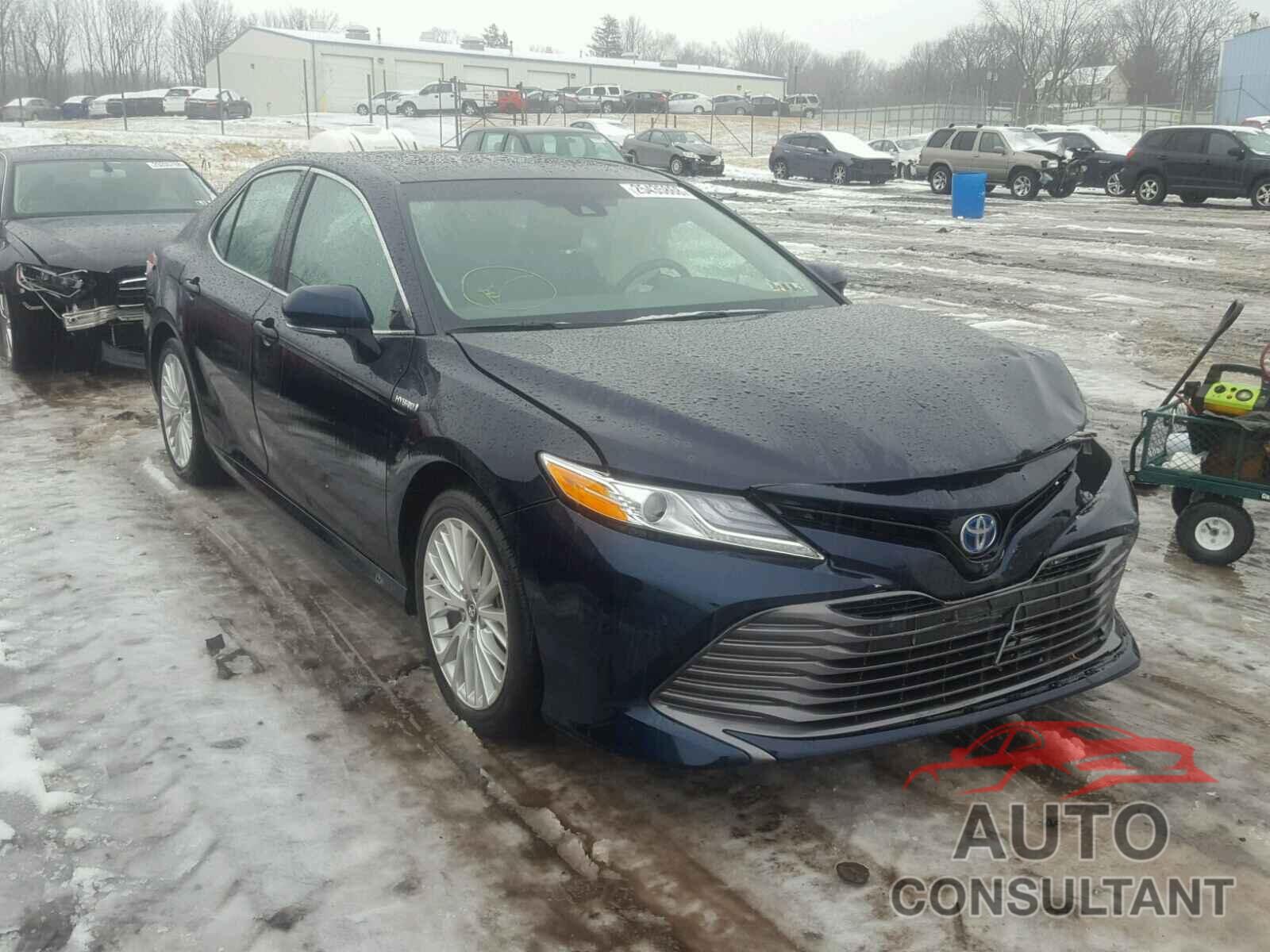 TOYOTA CAMRY 2018 - 4T1B21HKXJU501482