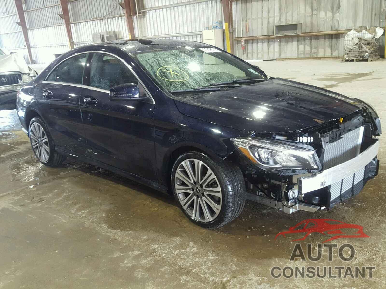 MERCEDES-BENZ CLA 250 2018 - WDDSJ4EB5JN588382