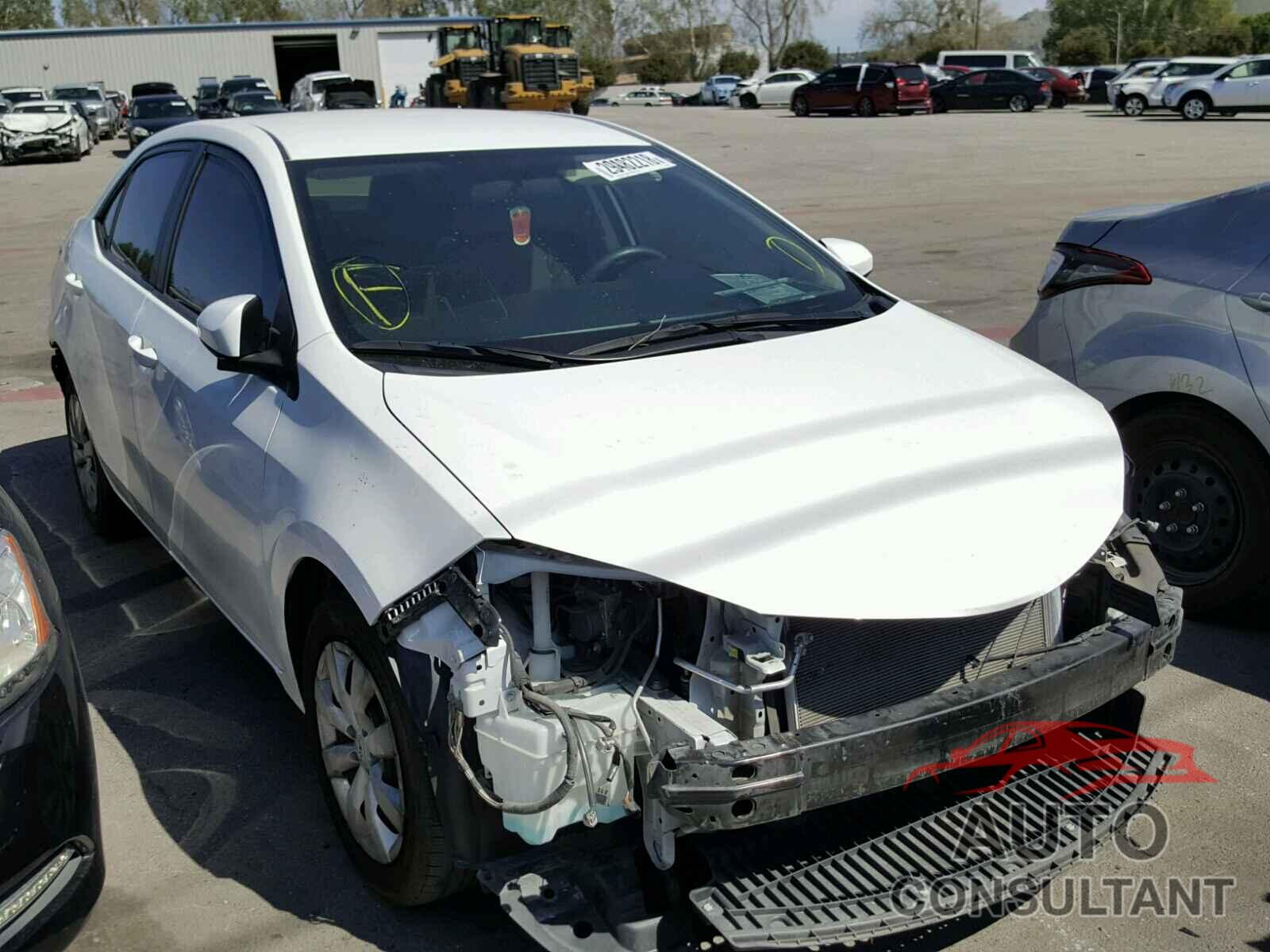 TOYOTA COROLLA 2015 - 5YFBURHE2FP221406