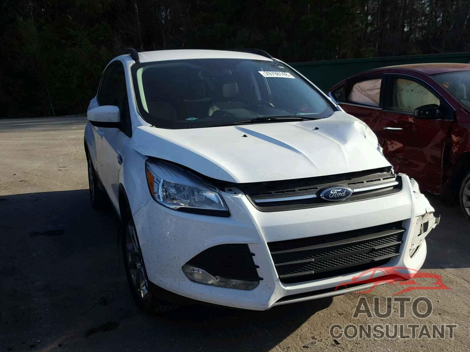 FORD ESCAPE 2016 - 1FMCU0GX6GUA44118