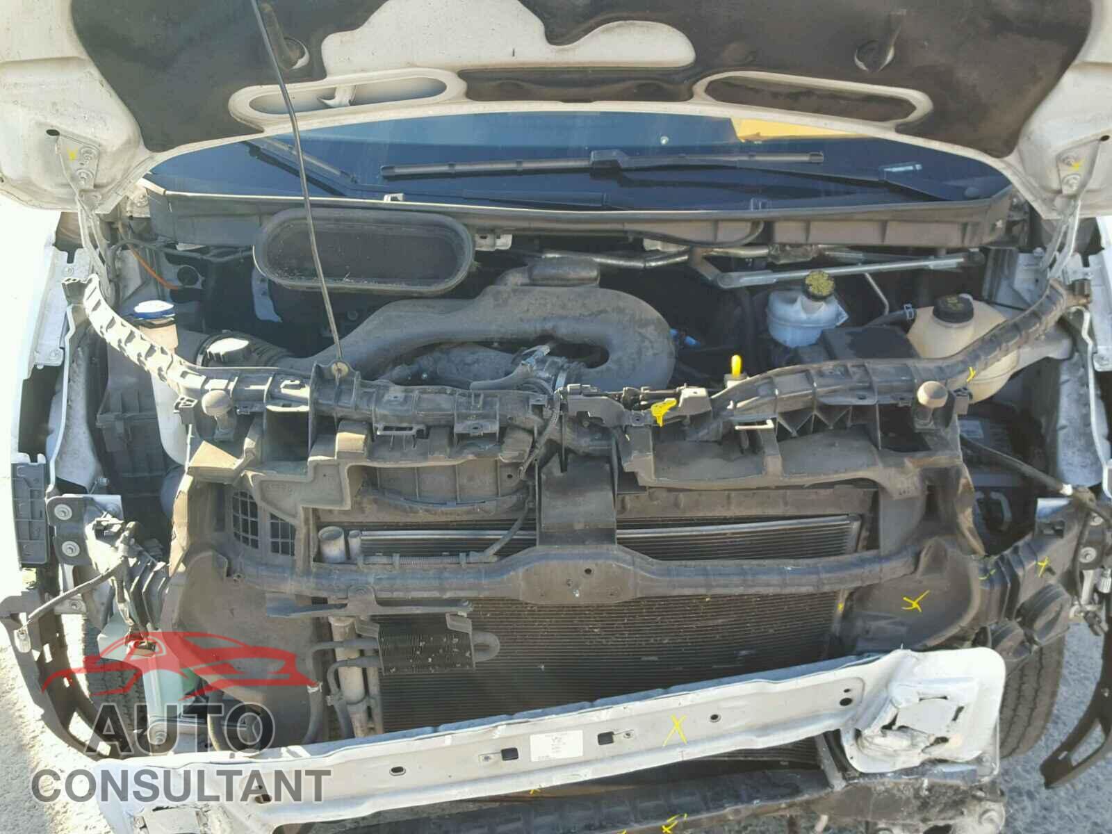 FORD TRANSIT CO 2017 - 1FTYE1ZM4HKA17268