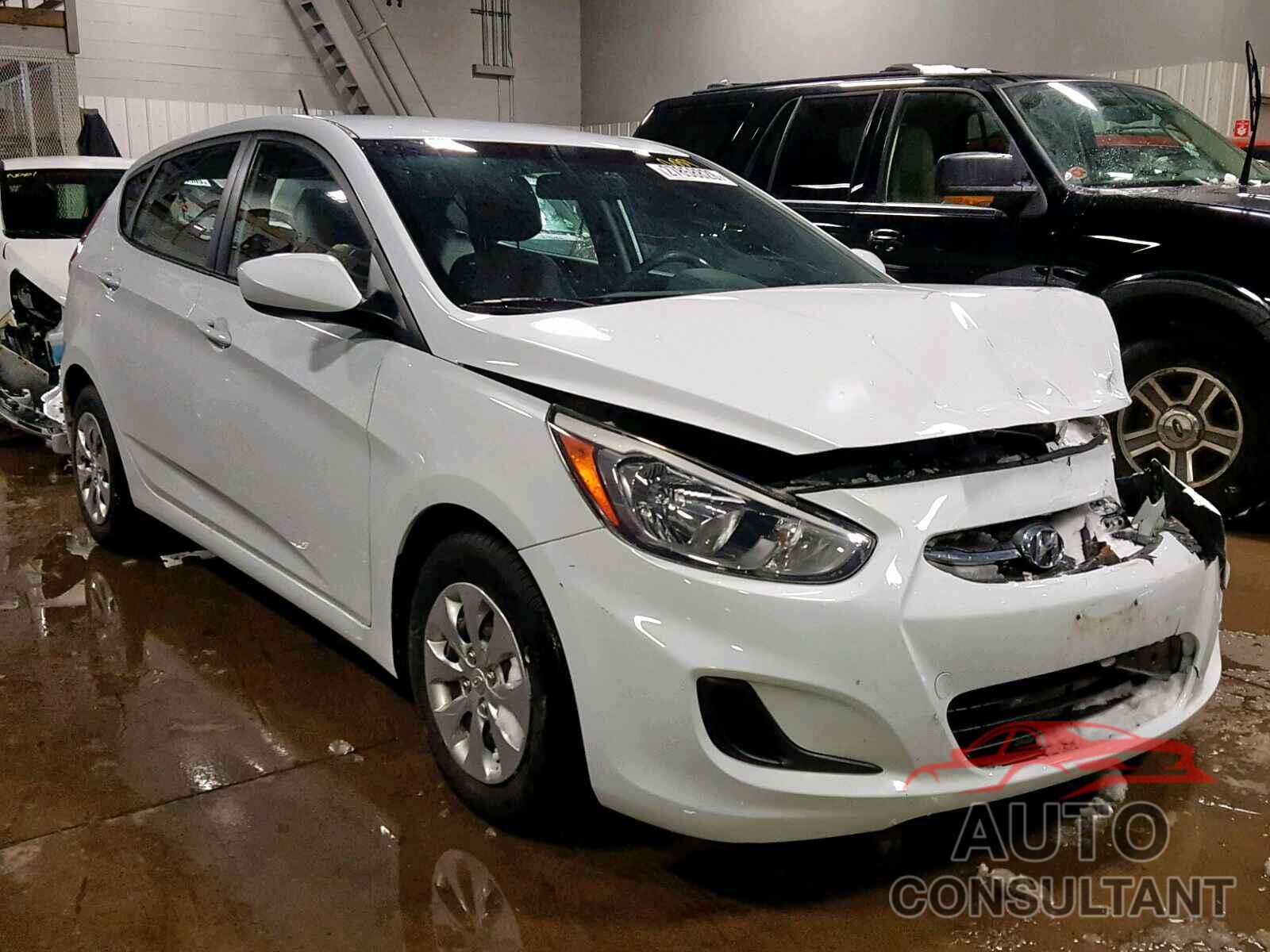 HYUNDAI ACCENT 2016 - 3N1CN7AP4GL888304