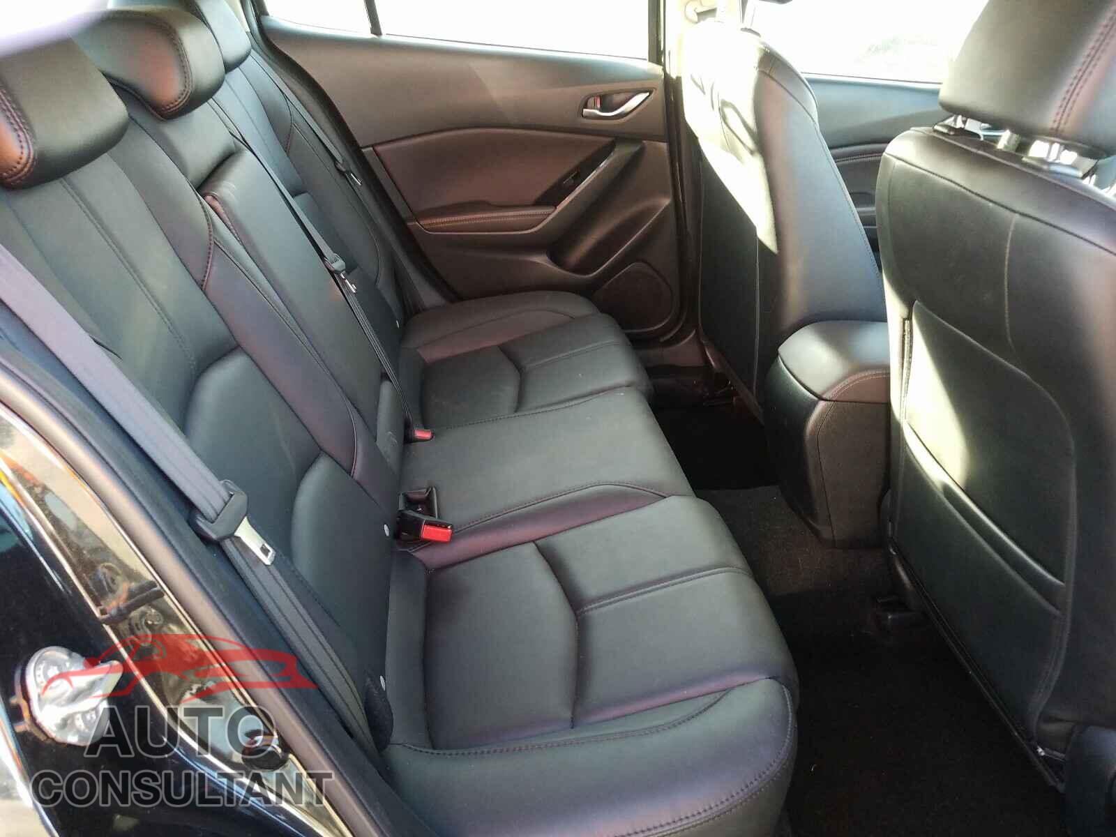 MAZDA 3 2018 - ML32F3FJ9JHF11532