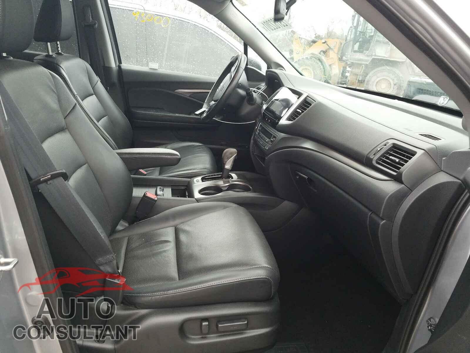 HONDA RIDGELINE 2017 - 5FPYK3F60HB018030