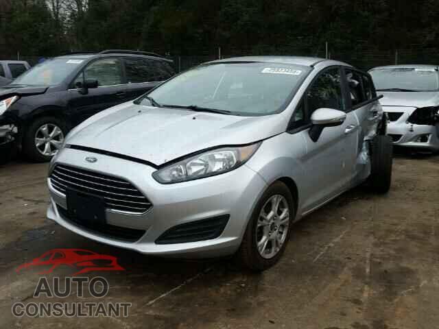 FORD FIESTA 2015 - 3FADP4EJ3FM179698