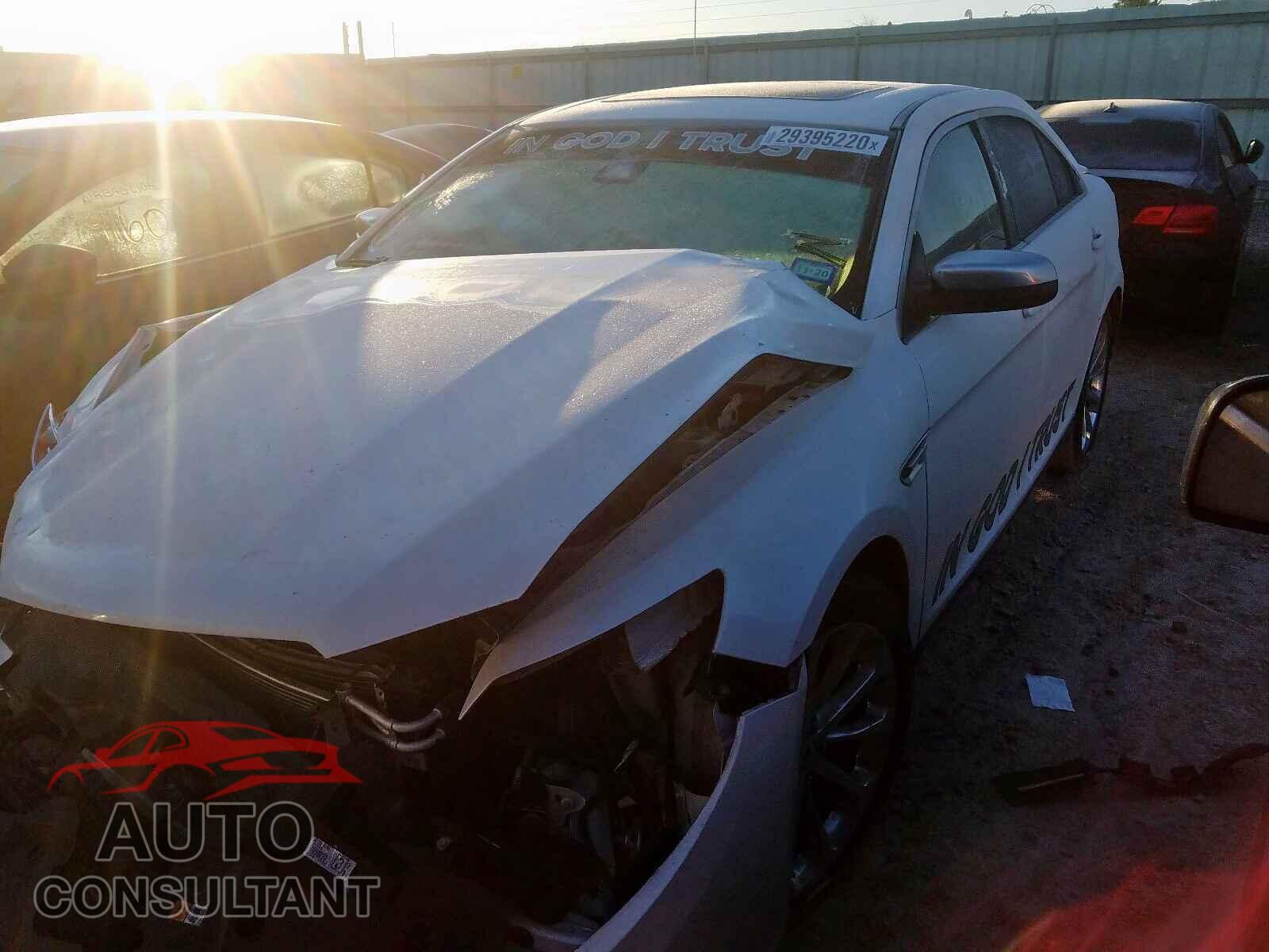 FORD TAURUS 2016 - 3N1AB7AP3HY273084