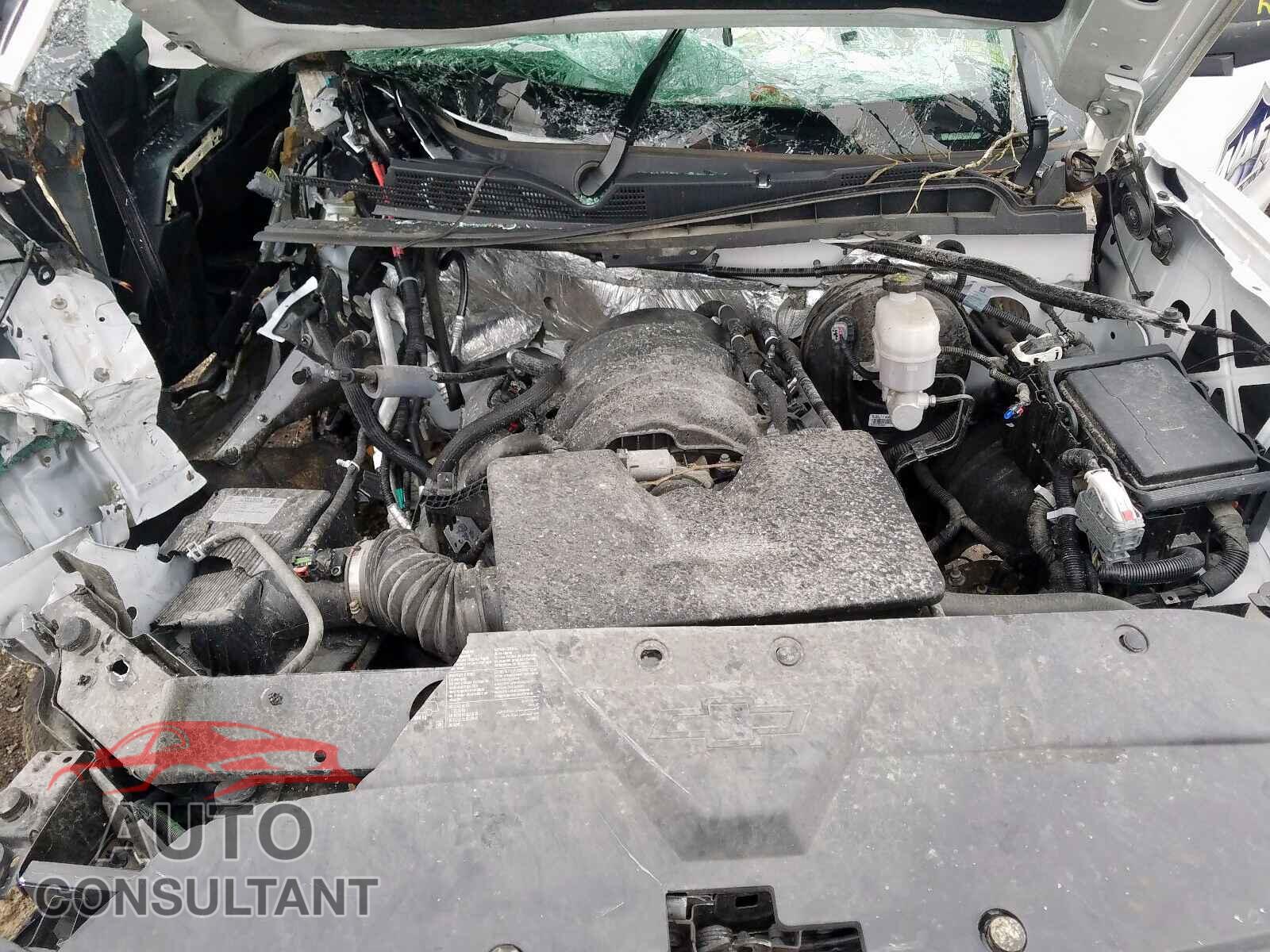 CHEVROLET SILVERADO 2018 - 19XFC2F5XHE052626