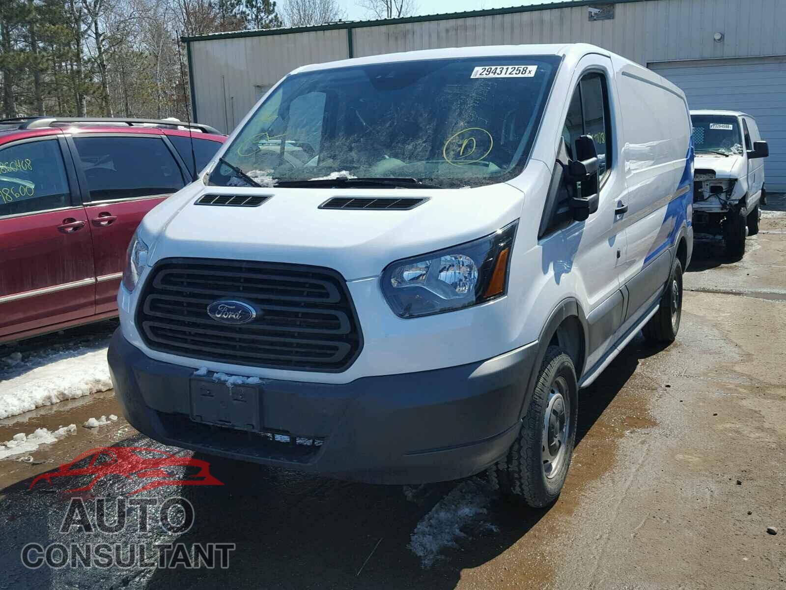 FORD TRANSIT CO 2015 - 1FTYR1ZM2FKA41005