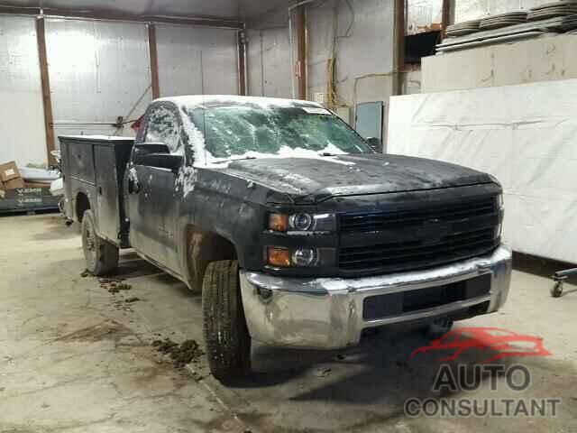 CHEVROLET SILVERADO 2015 - 1GC0KUEG2FZ135685