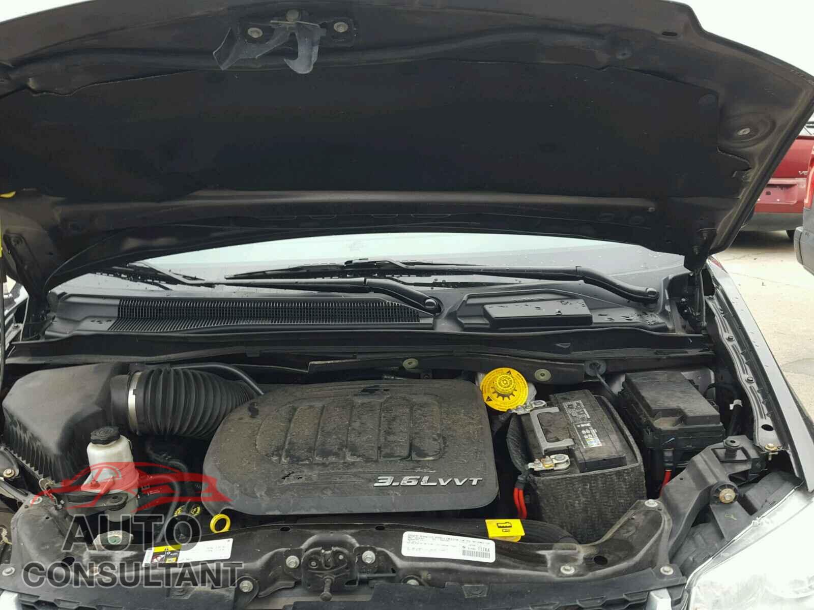 DODGE CARAVAN 2015 - 2C4RDGBG4FR527830