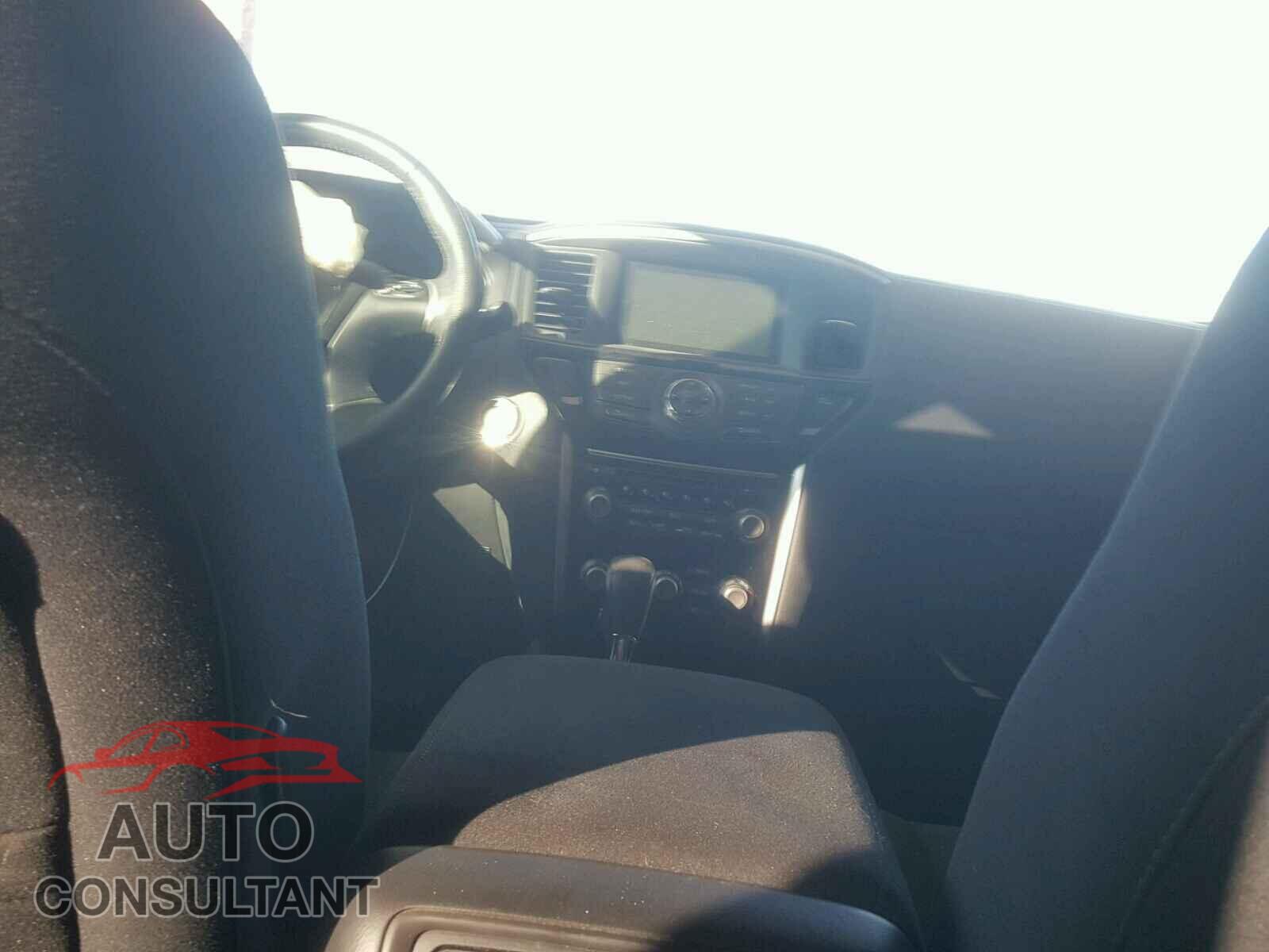 NISSAN PATHFINDER 2015 - 5N1AR2MN3FC683312