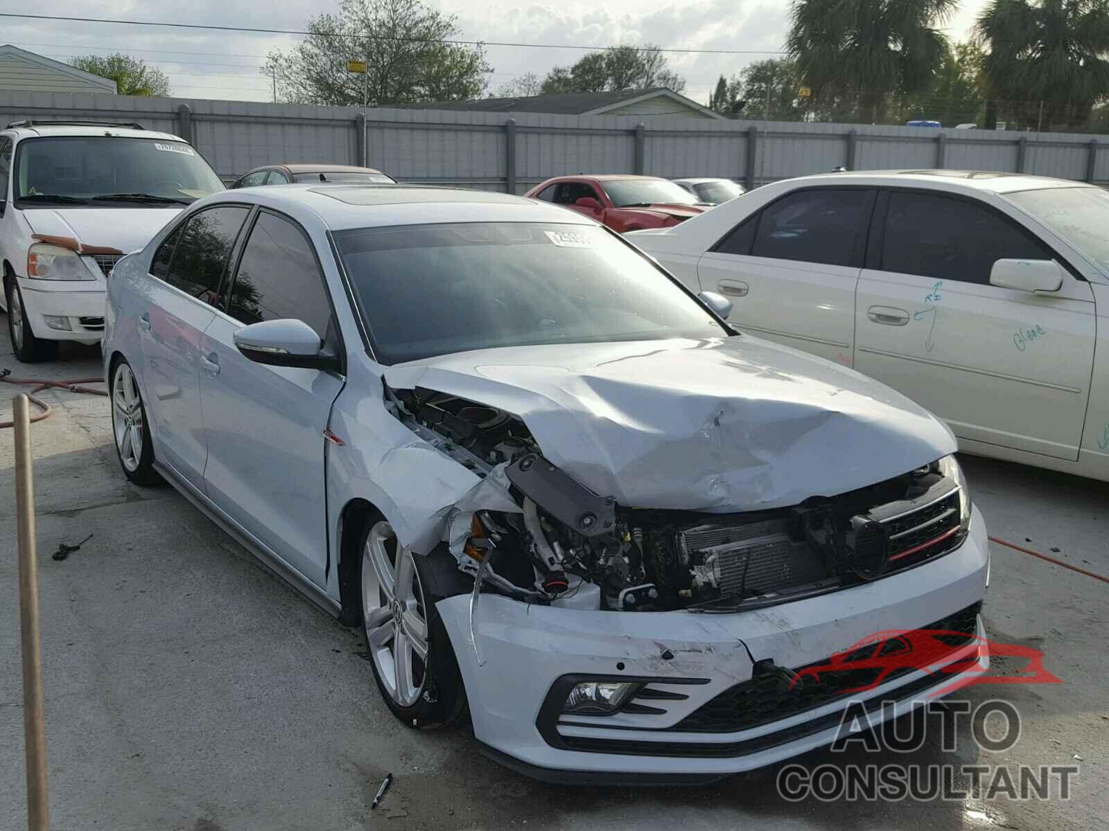 VOLKSWAGEN JETTA 2017 - 3VW5T7AJ9HM295893