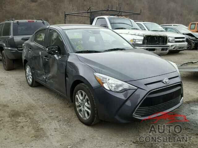 TOYOTA YARIS 2017 - 3MYDLBYV0HY171970