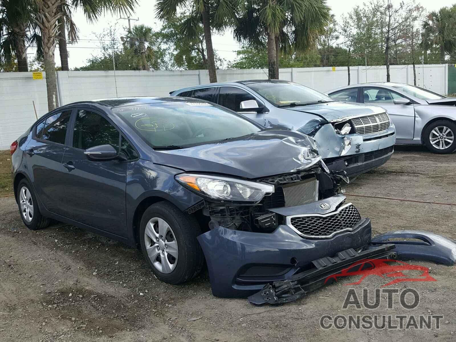 KIA FORTE 2016 - KNAFX4A68G5518416