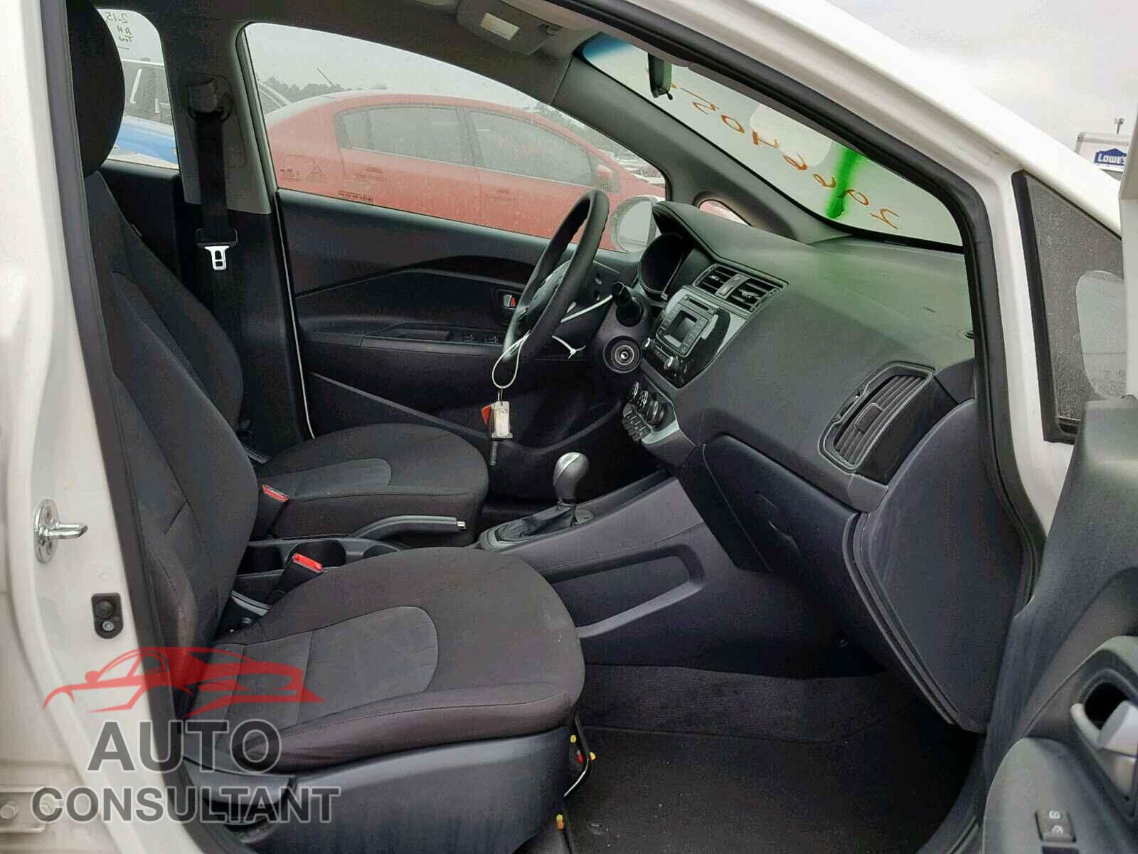 KIA RIO 2017 - 3N1CN8EV6ML837185