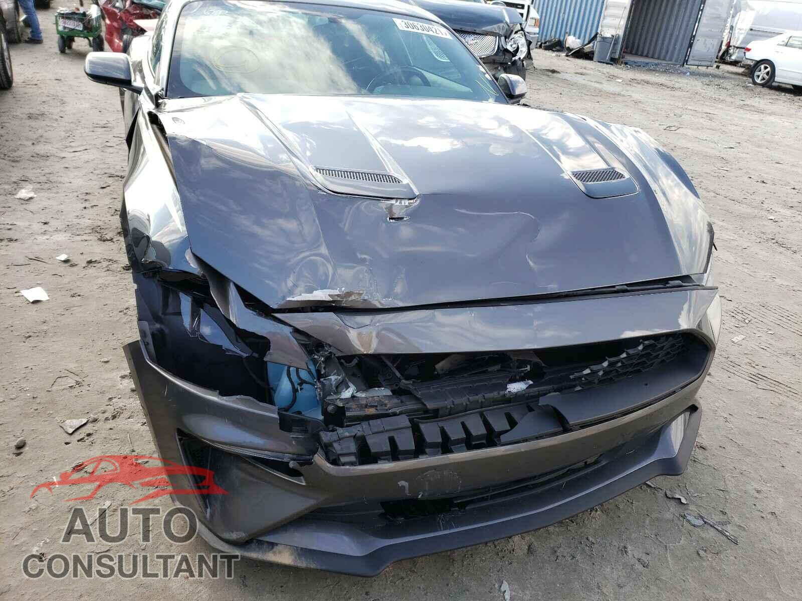 FORD MUSTANG 2018 - 1FA6P8TH2J5106742