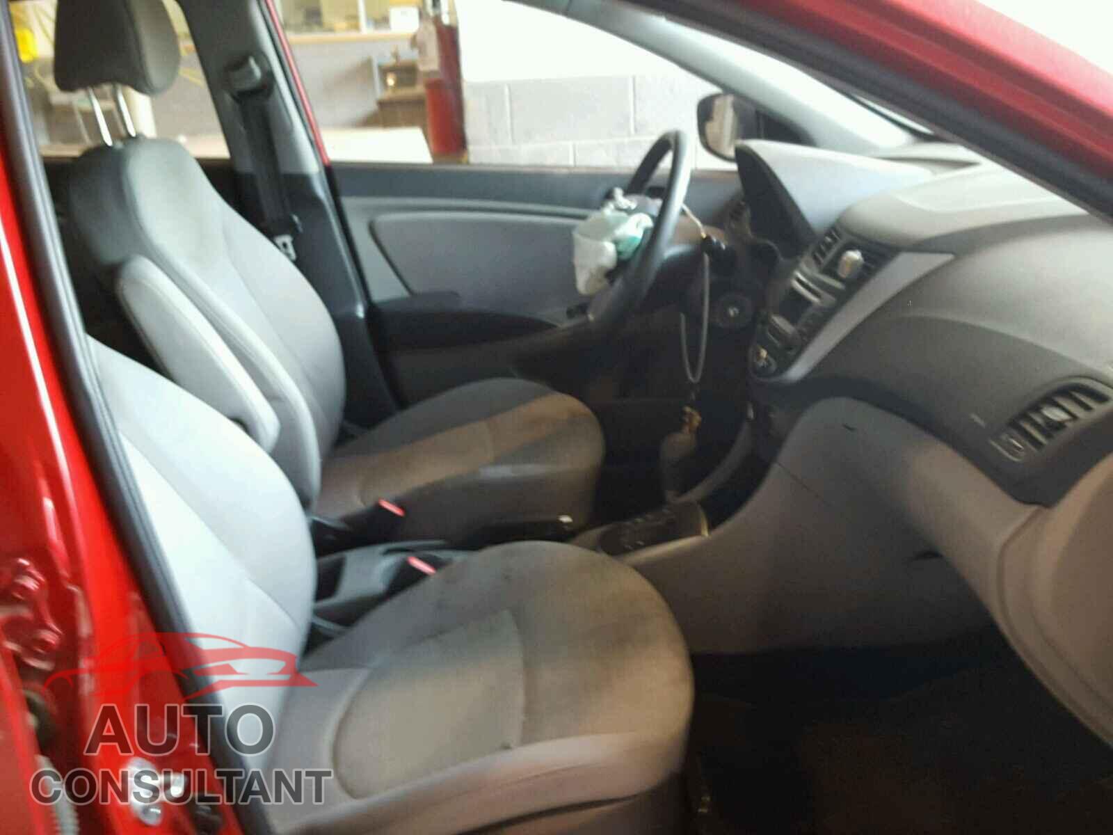 HYUNDAI ACCENT 2015 - KMHCT4AE6FU851142