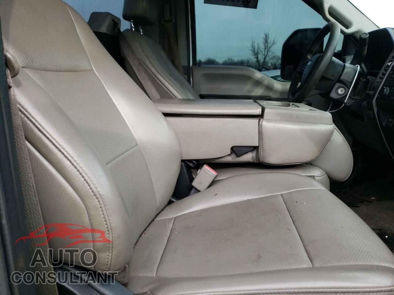 FORD F250 2017 - 1FTBF2AT5HEE54352