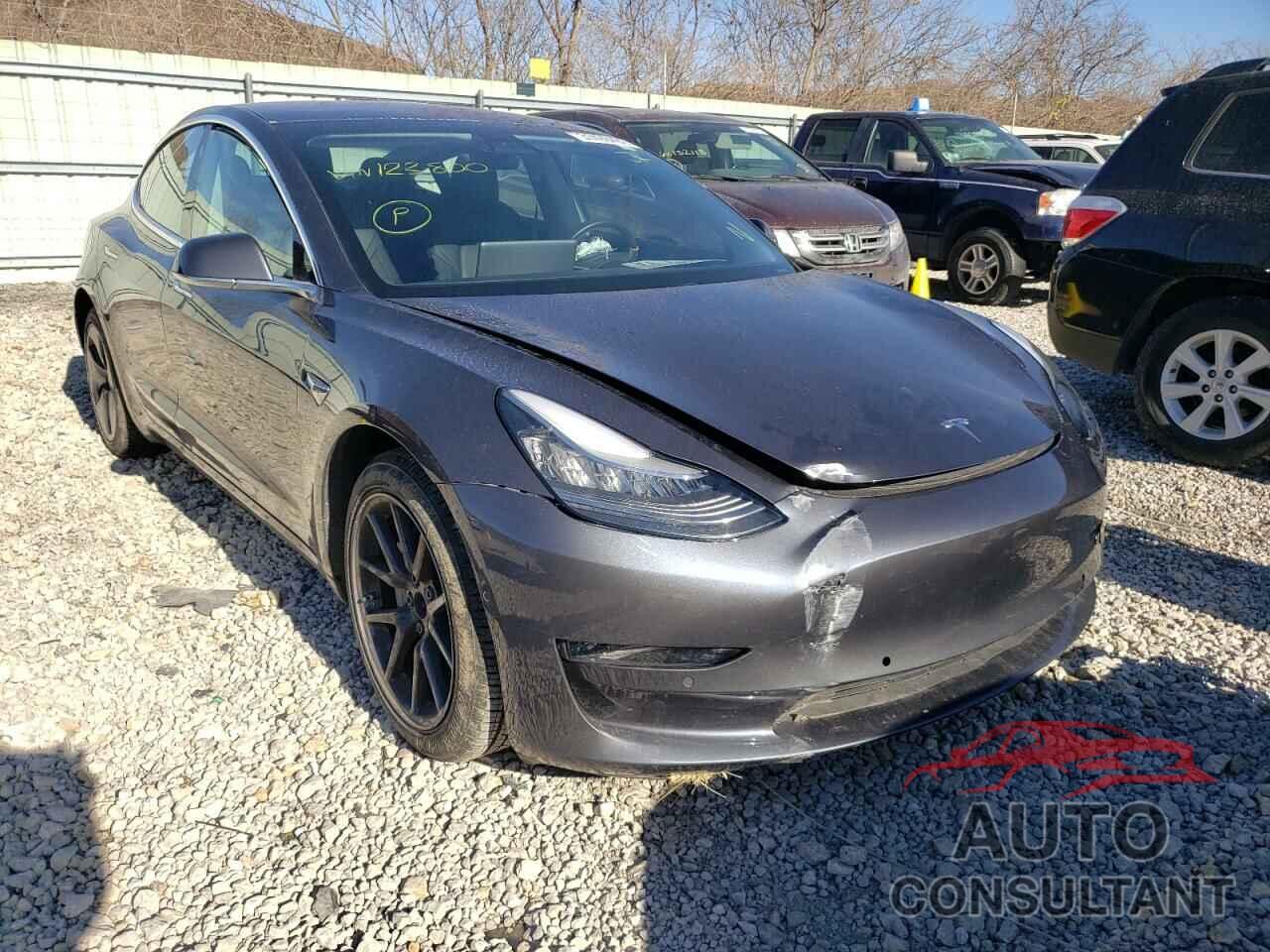 TESLA MODEL 3 2018 - 5YJ3E1EA8JF123800