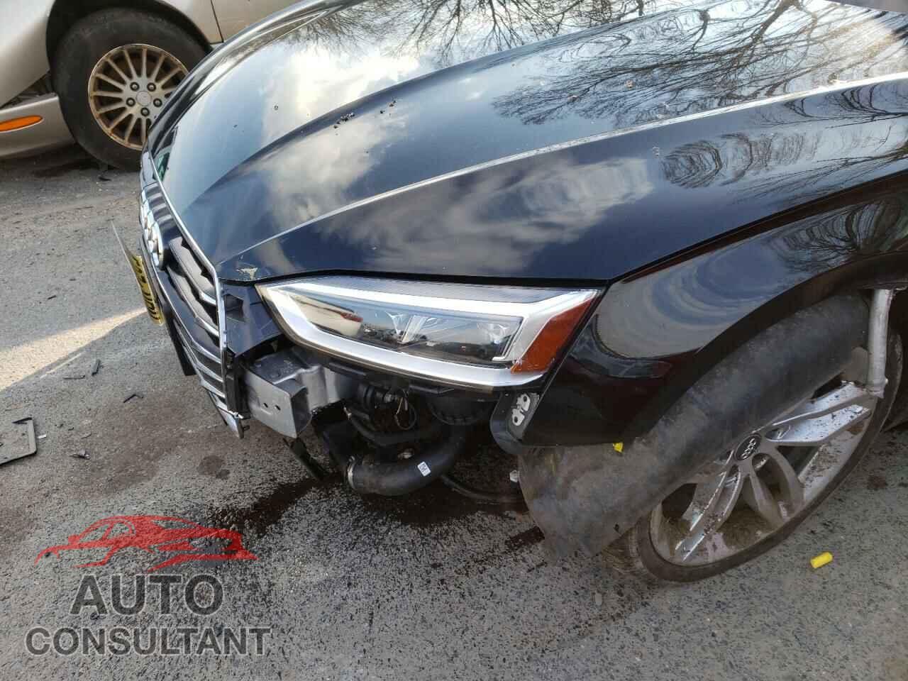 AUDI A5 2019 - WAUANCF55KA056438