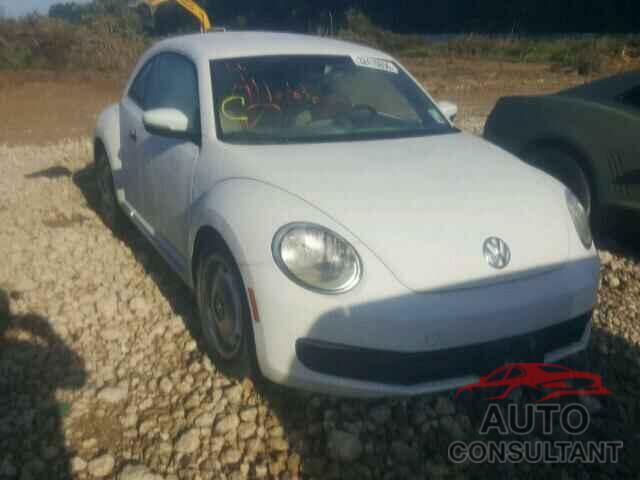 VOLKSWAGEN BEETLE 2015 - 3VWF17AT5FM605188