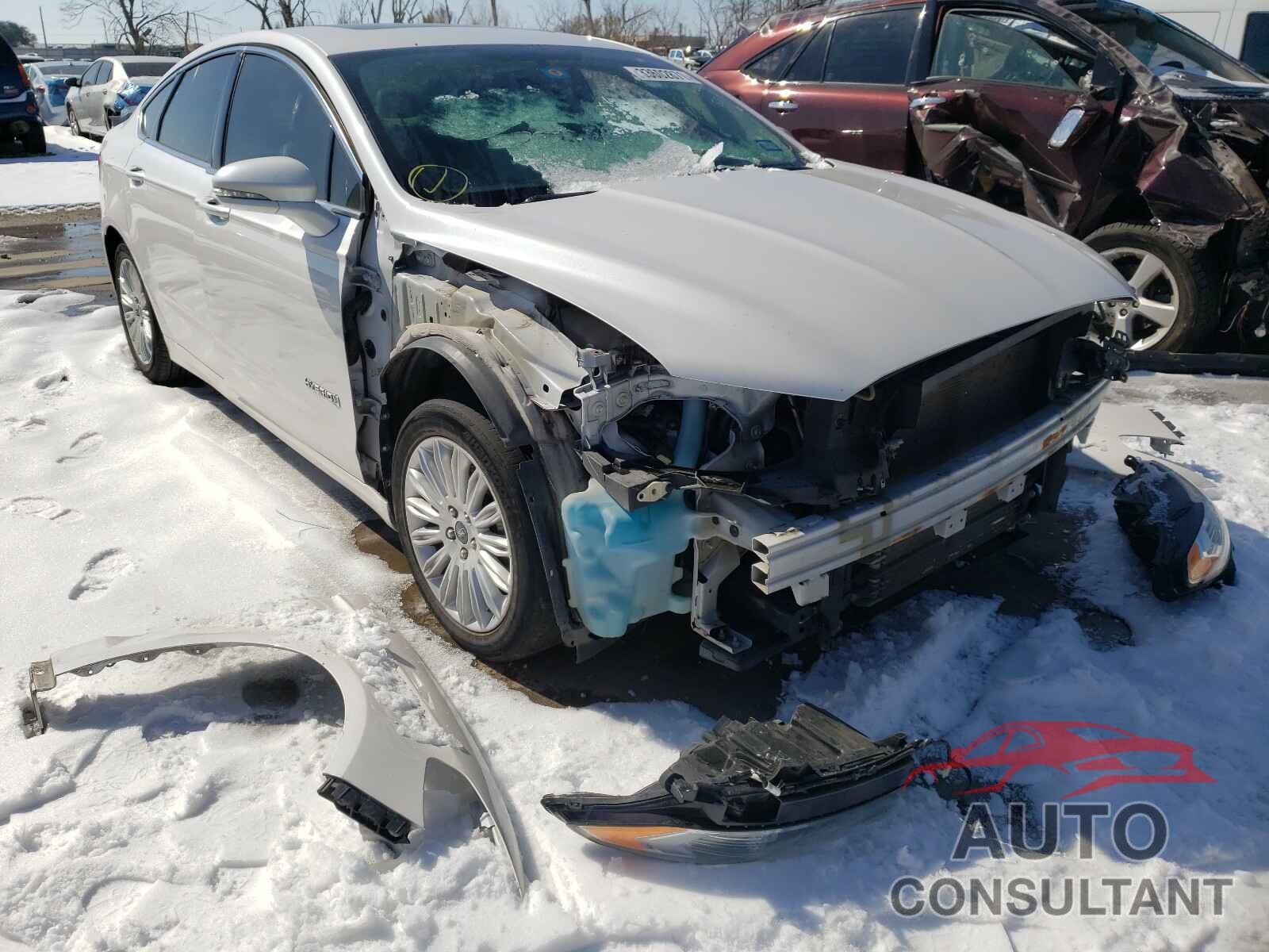 FORD FUSION 2016 - 3FA6P0LU0GR405831