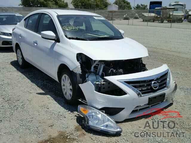 NISSAN VERSA 2015 - 3N1CN7AP5FL855620