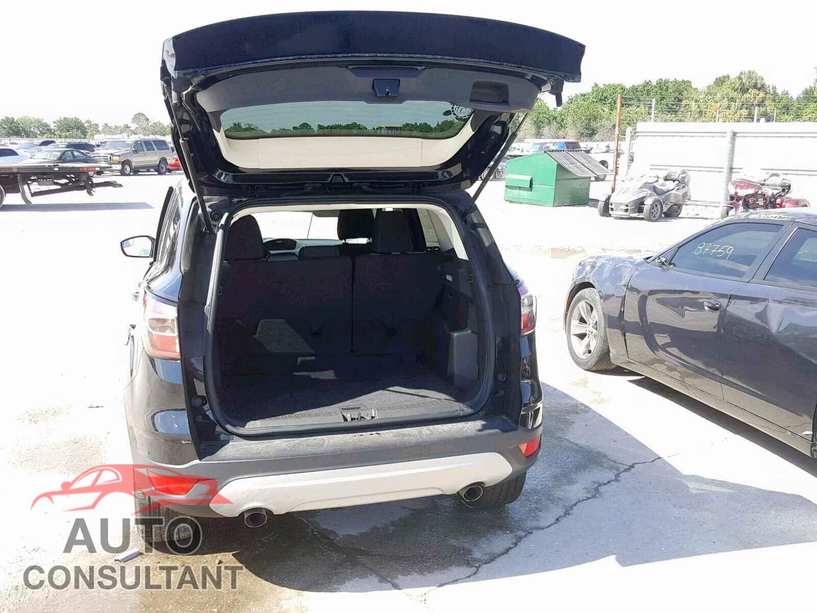 FORD ESCAPE SE 2017 - 5YFBPRHEXHP732386