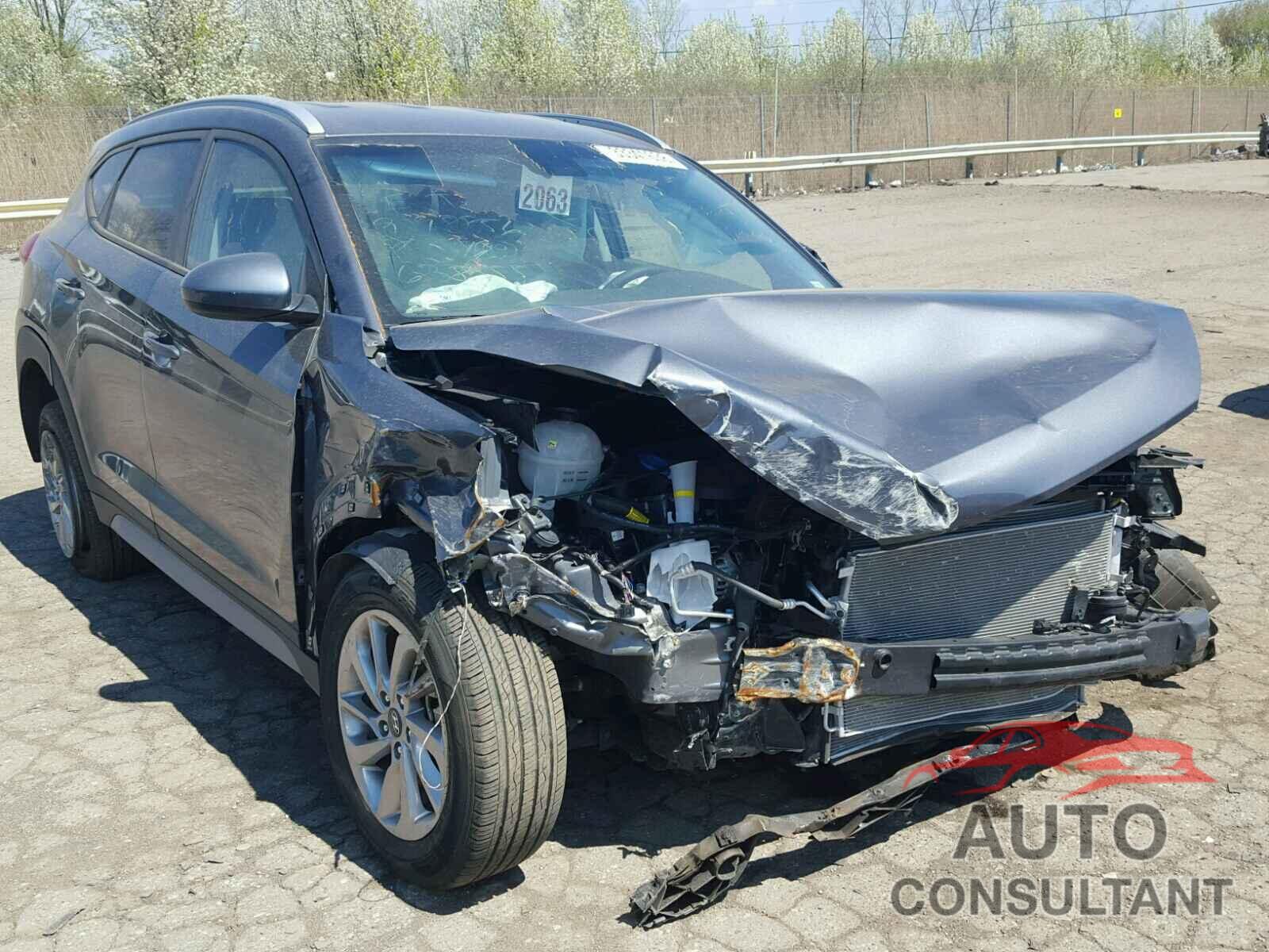 HYUNDAI TUCSON 2018 - KM8J3CA45JU638555