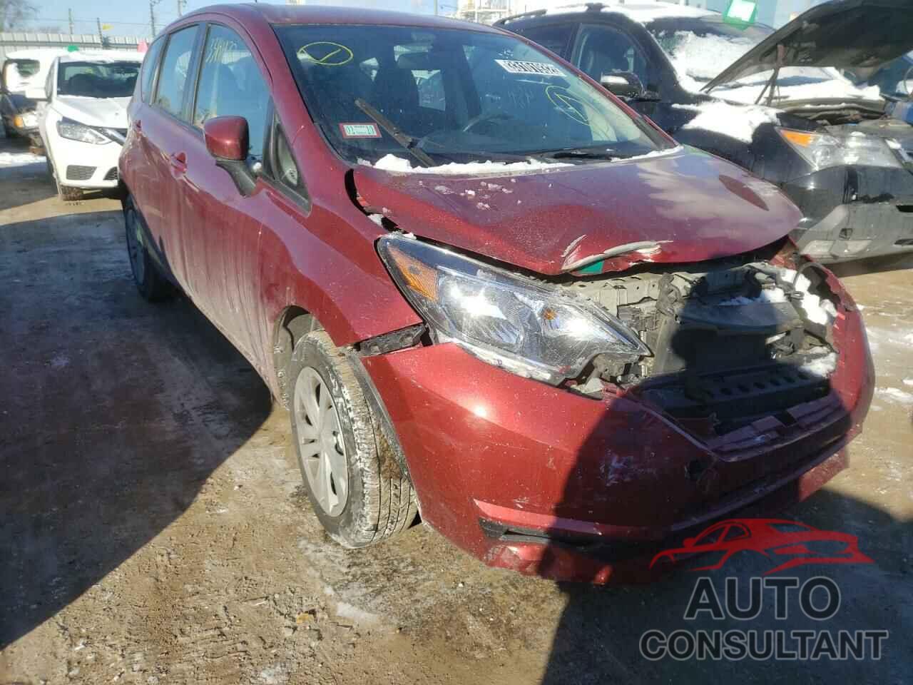 NISSAN VERSA 2018 - 3N1CE2CP1JL369685