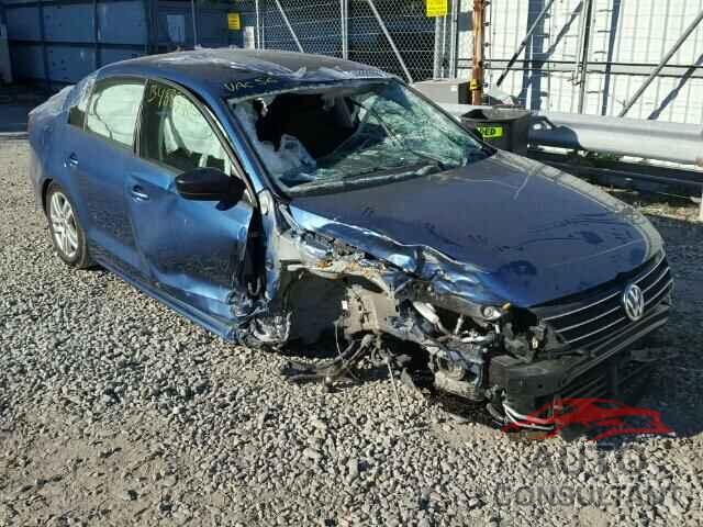 VOLKSWAGEN JETTA 2015 - 3VWLA7AJ4FM232985