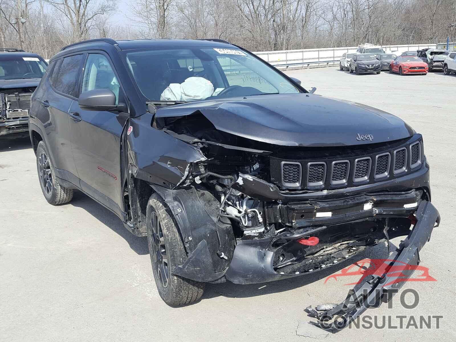 JEEP COMPASS 2019 - 3C4NJDDB9KT728573