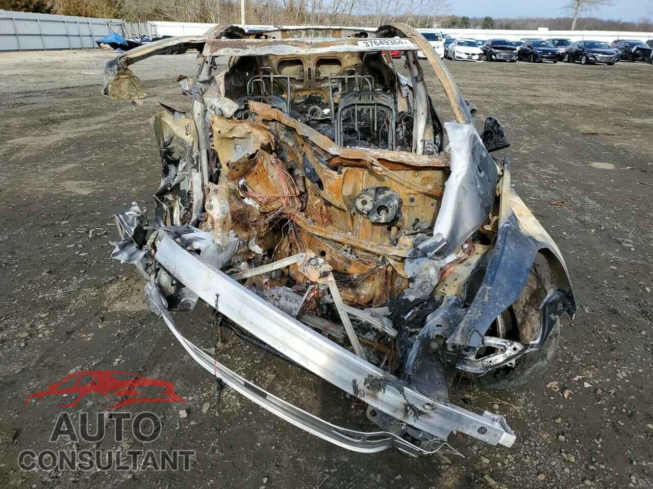 TESLA MODEL Y 2023 - 7SAYGDED1PF914497