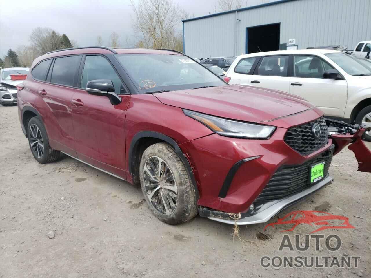 TOYOTA HIGHLANDER 2022 - 5TDJZRBH0NS170073