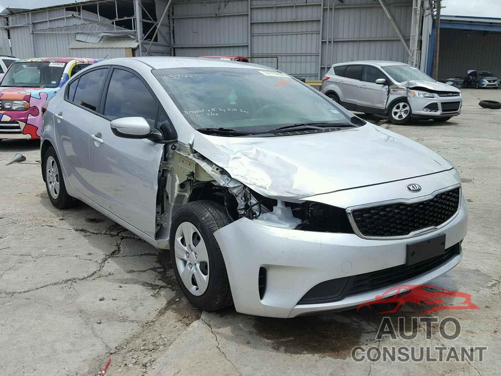KIA FORTE 2018 - 3KPFL4A73JE205812