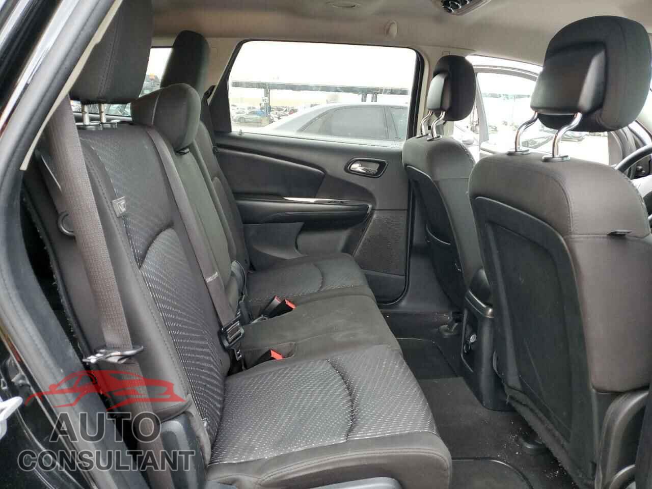 DODGE JOURNEY 2017 - 3C4PDCBG4HT533529