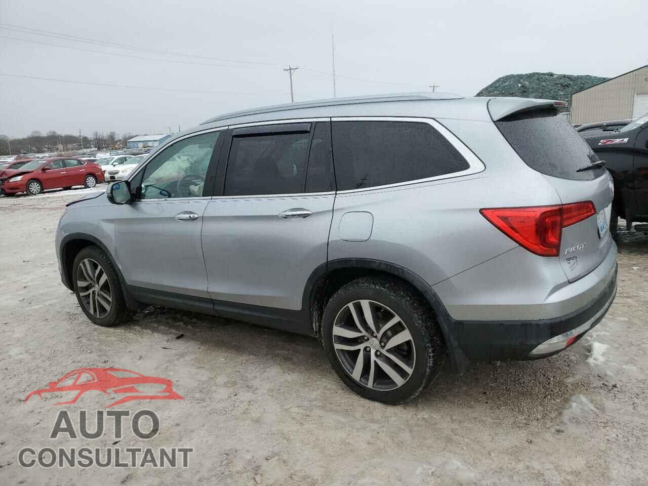 HONDA PILOT 2017 - 5FNYF6H92HB071222