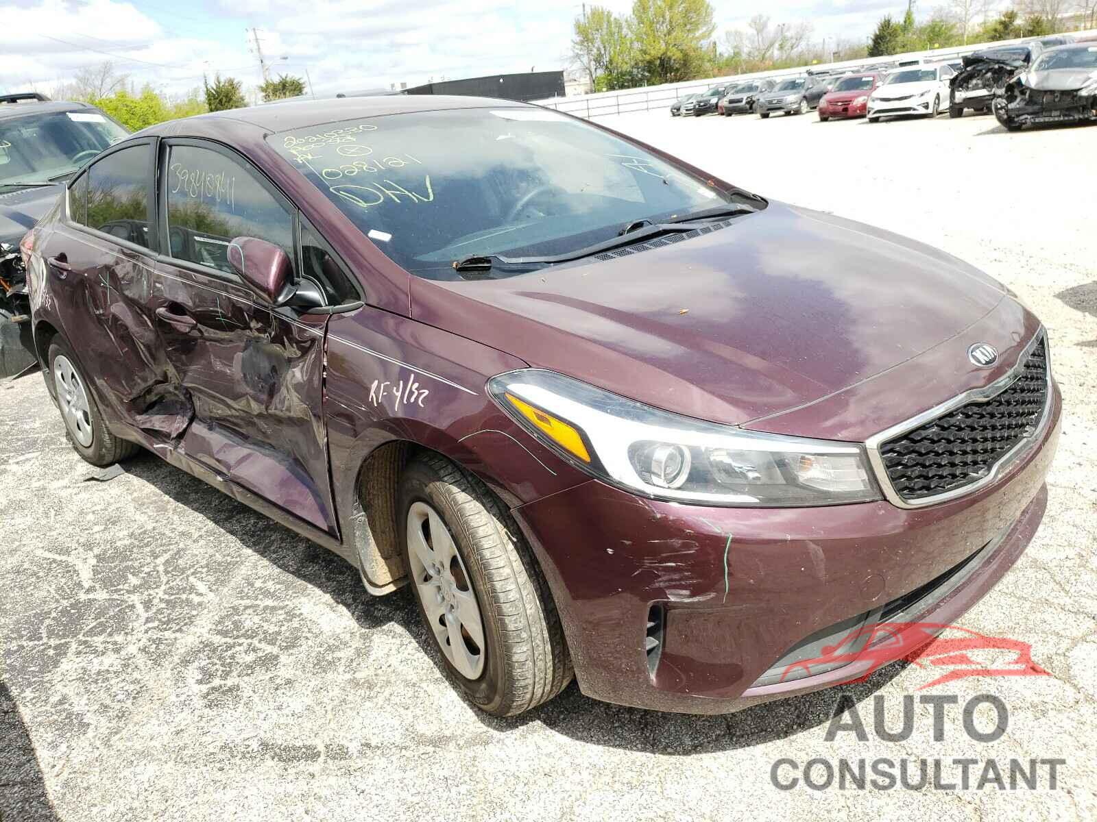 KIA FORTE 2017 - 3KPFK4A74HE028121