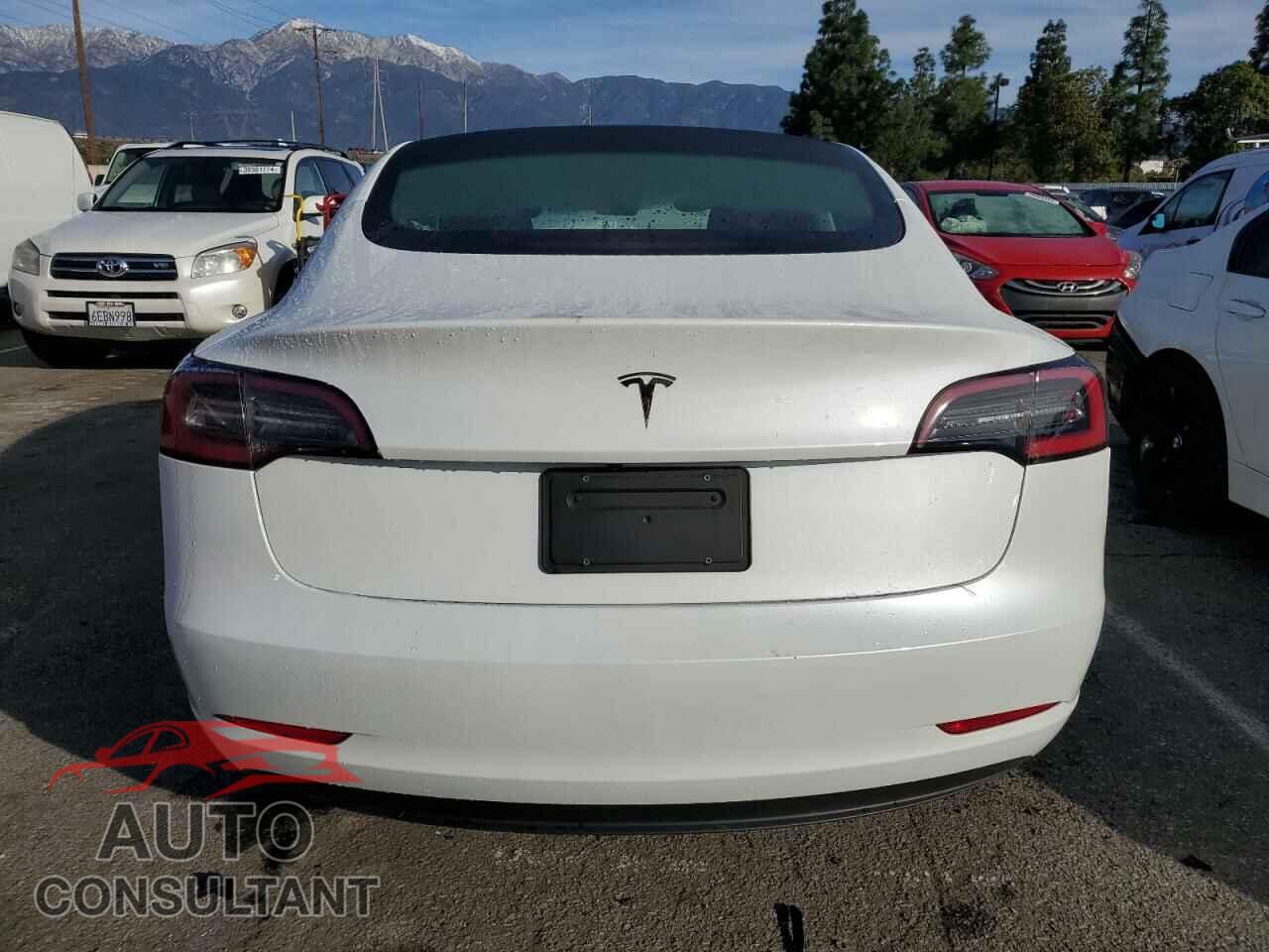 TESLA MODEL 3 2023 - 5YJ3E1EA1PF400831