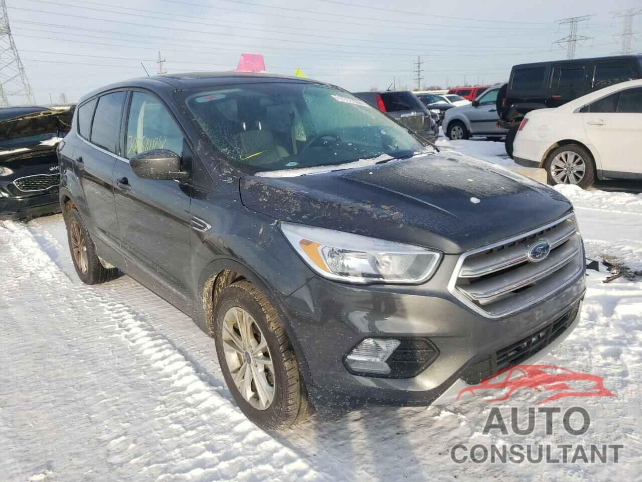 FORD ESCAPE 2017 - 1FMCU0GD8HUE92044