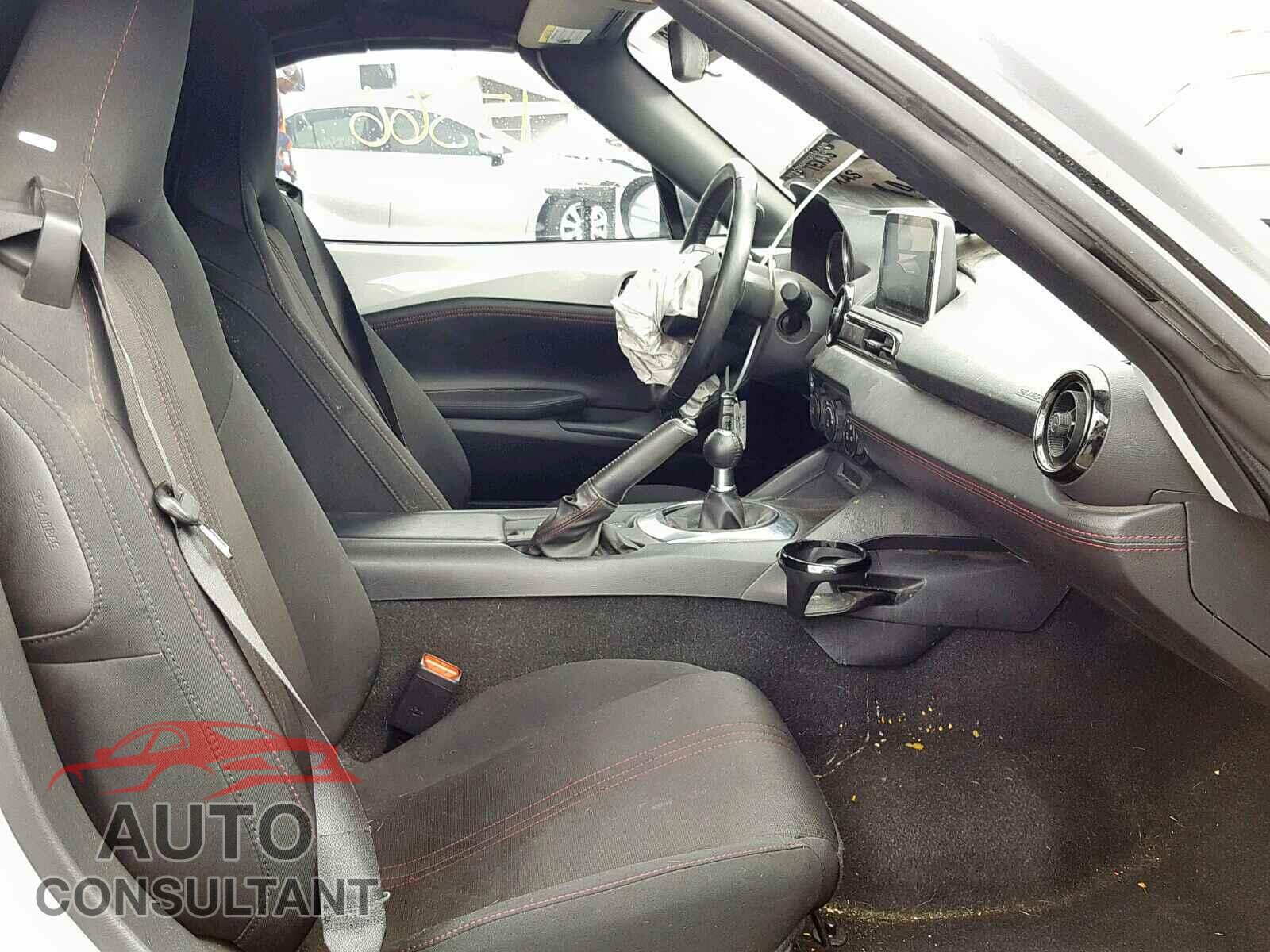 MAZDA MX5 2016 - 5YFBURHE3HP698221