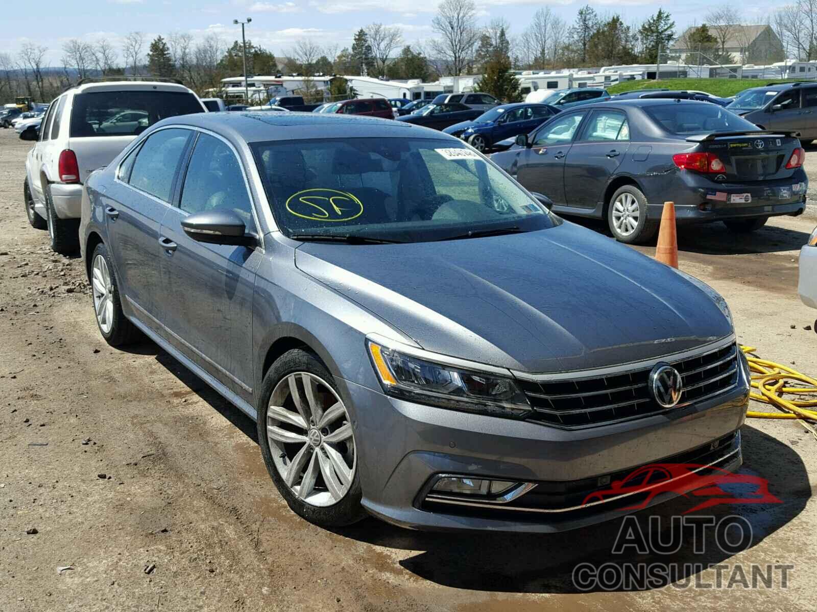 VOLKSWAGEN PASSAT 2018 - 1VWCA7A33JC022521