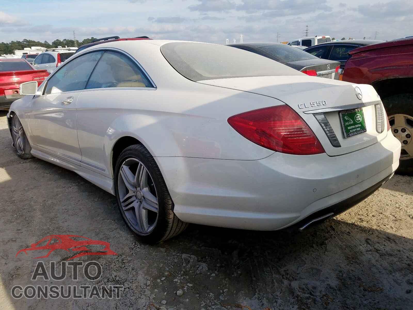 MERCEDES-BENZ C CLASS 2013 - WDDEJ9EB2DA031564