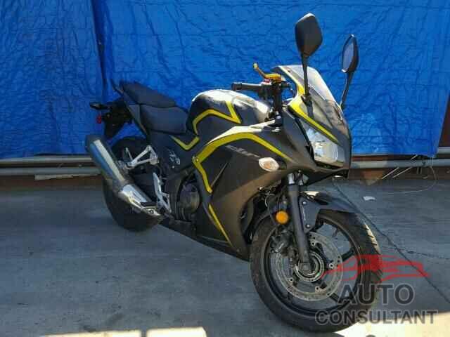 HONDA CBR CYCLE 2015 - MLHNC5152F5100694