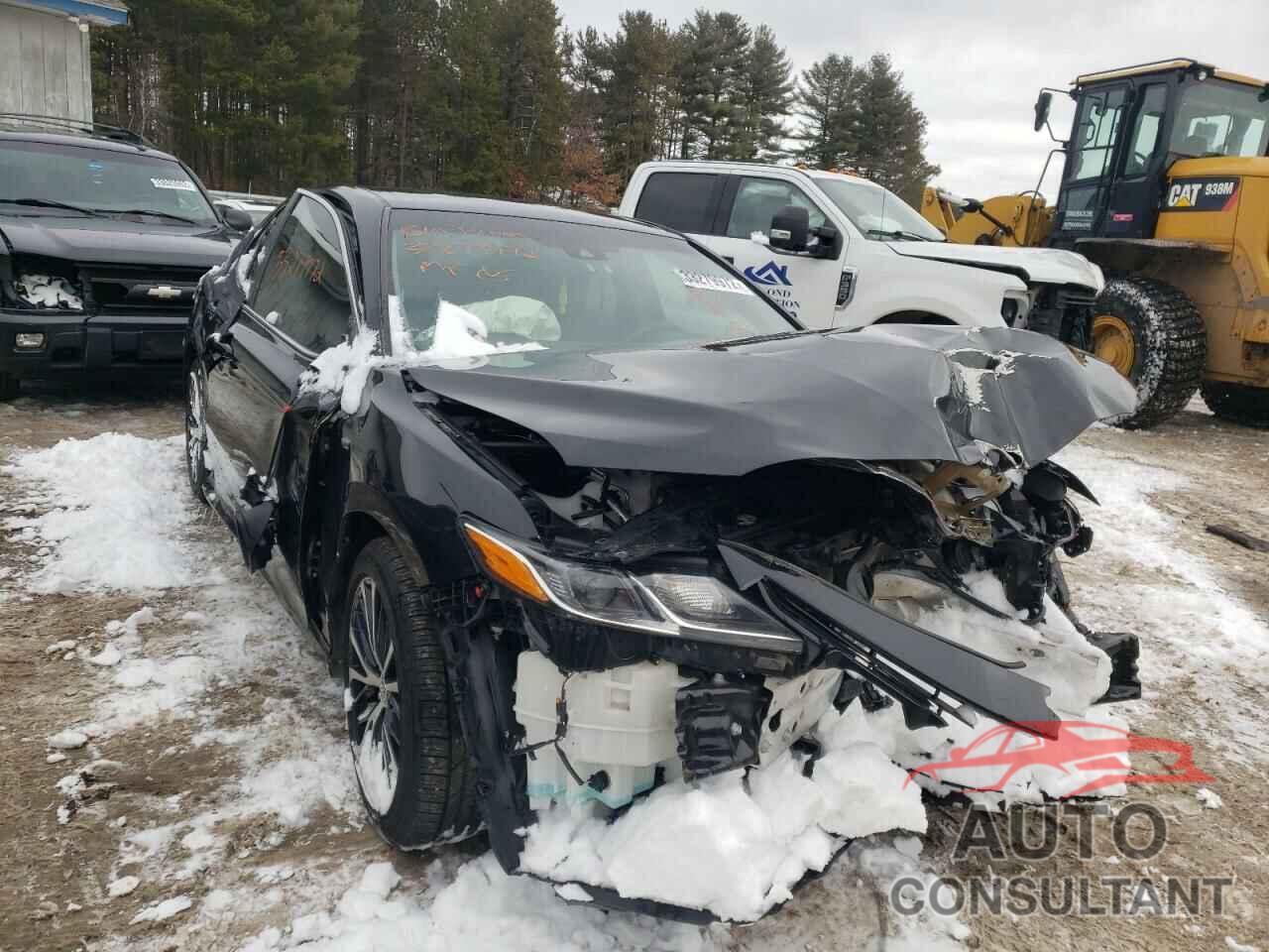 TOYOTA CAMRY 2018 - 4T1B11HK4JU092723
