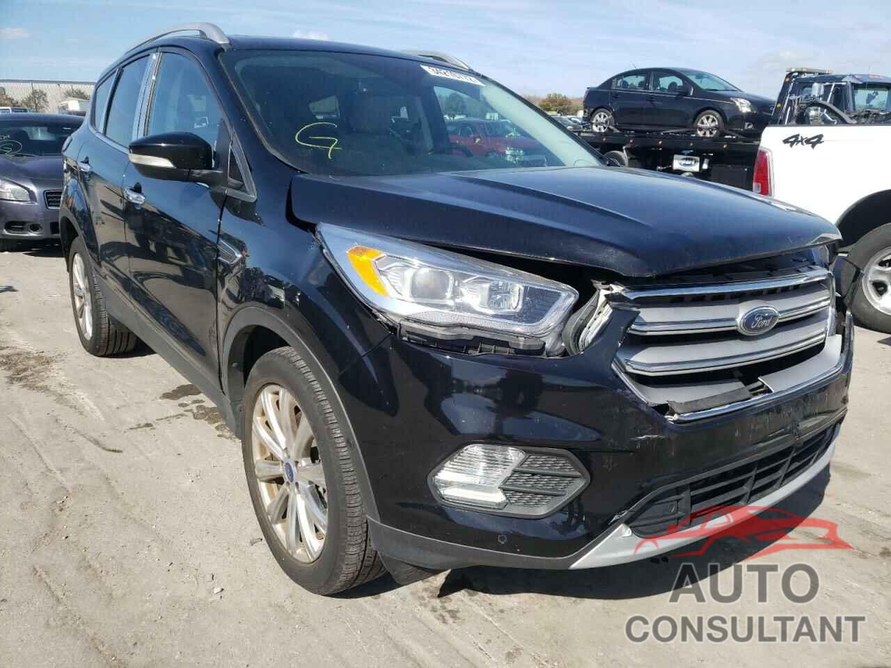 FORD ESCAPE 2018 - 1FMCU9J98JUC89377
