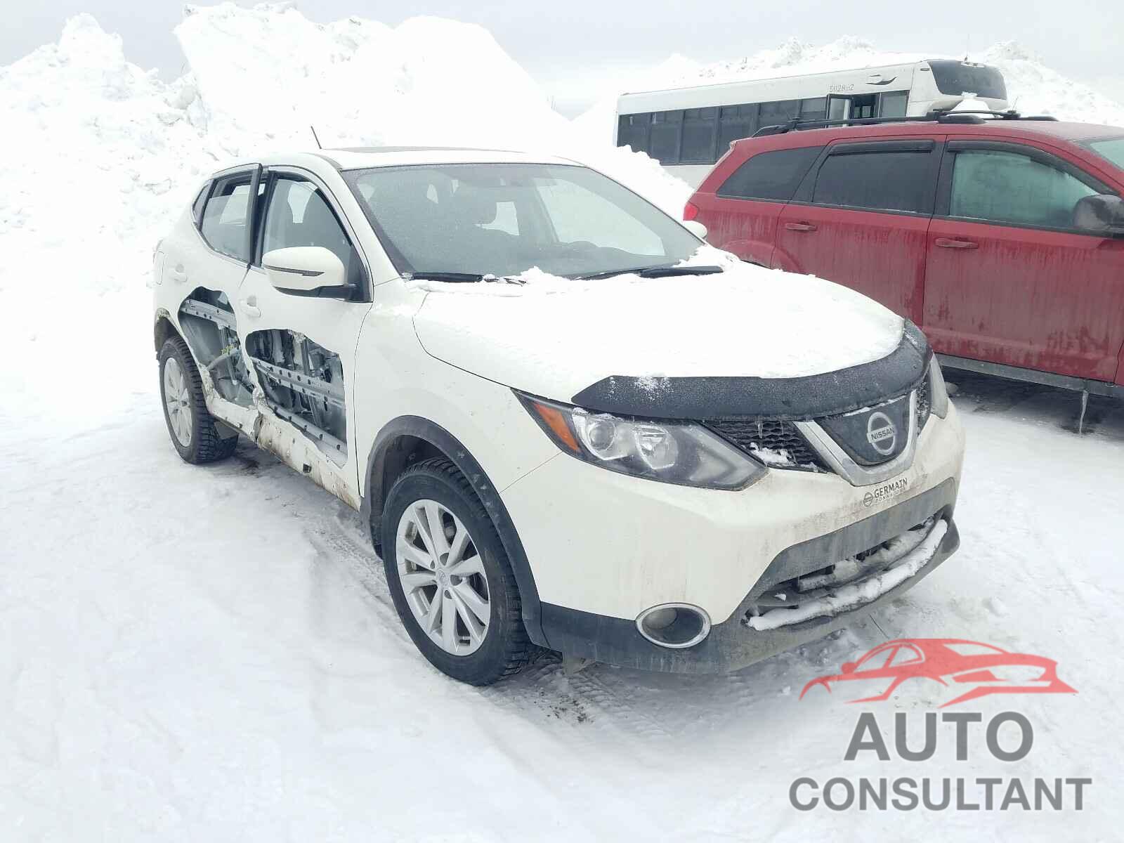 NISSAN QASHQAI 2018 - JN1BJ1CR6JW289697