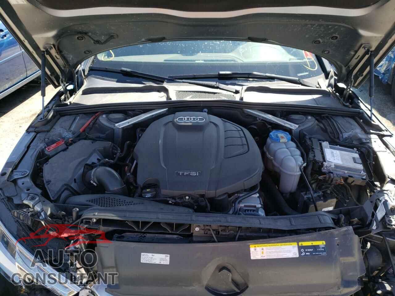 AUDI A4 2018 - WAUKMAF43JA210713